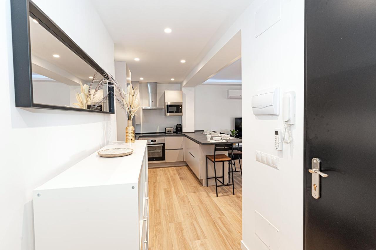Acogedor En Centro By Rent Me Appartement
