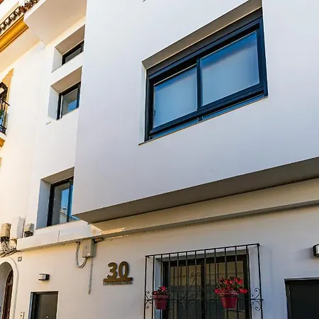 Acogedor Apartamento En Estepona Centro By Rent Me Exterior foto
