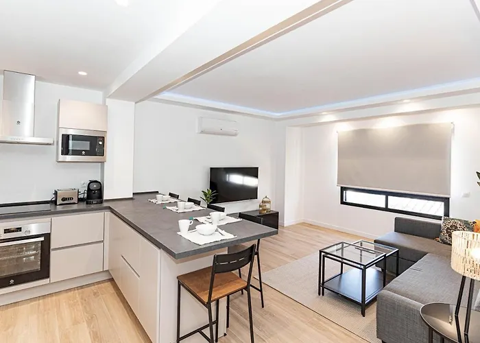 Acogedor Apartamento En Estepona Centro By Rent Me